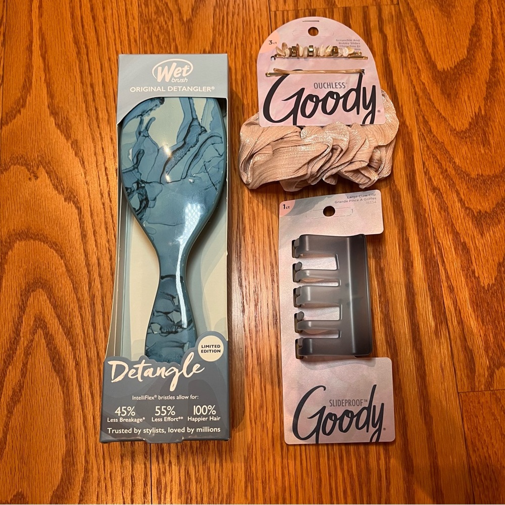 NEW Wet Brush & Goody Hair Accessories Bundle Claw Clip, Scrunchie, & Bobby Pins